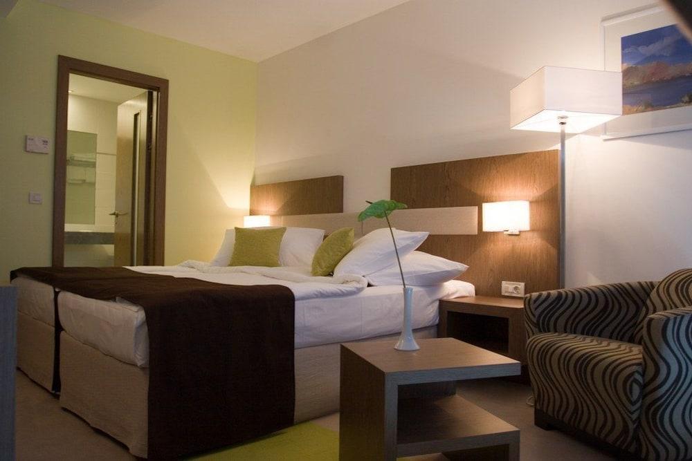 Hotel Park 4*
