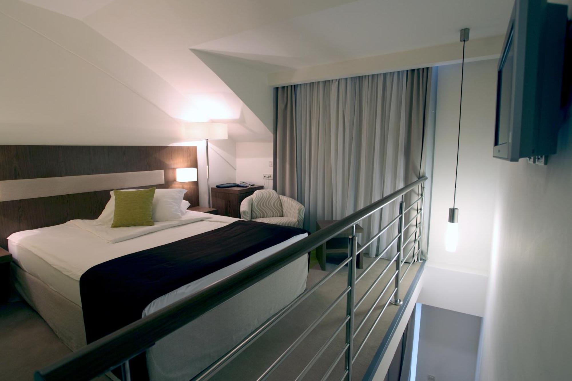 Hotel Park 4*