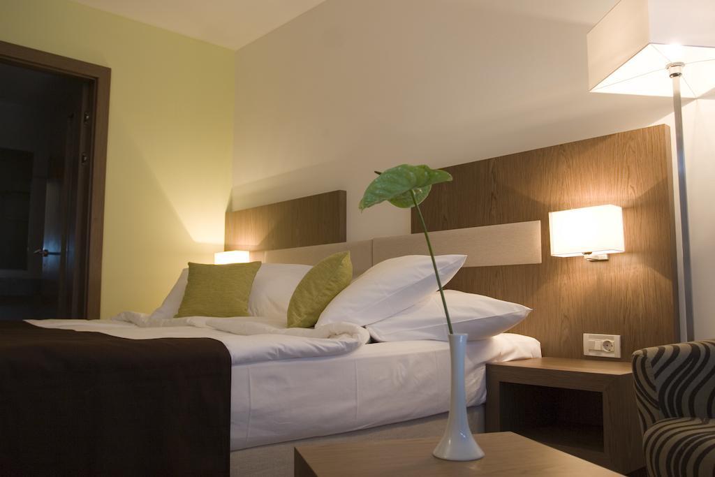 Park 4* Makarska